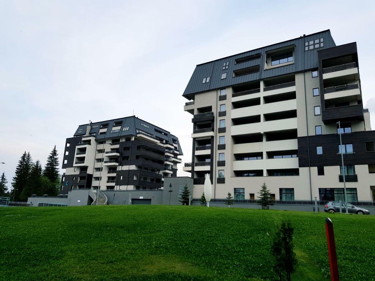 Apartment "Mountain Relax" Poiana Brasov Bagian luar foto